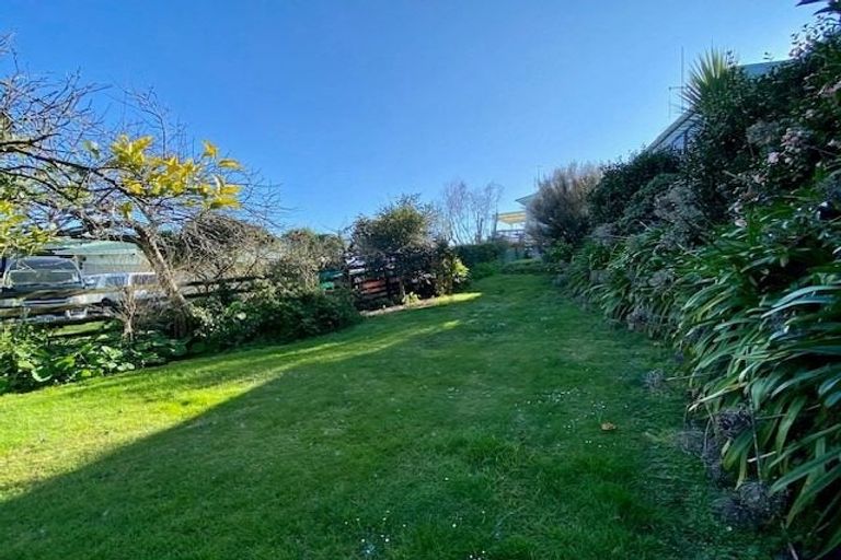 Photo of property in 2 Williams Crescent, Maketu, Te Puke, 3189