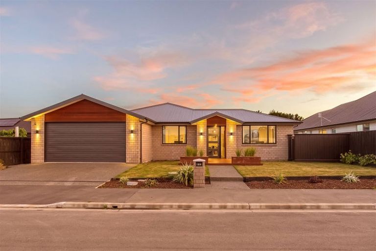 Photo of property in 23 Redbrook Road, Casebrook, Christchurch, 8051