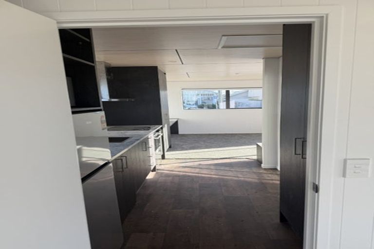 Photo of property in 66 Antigua Street, Addington, Christchurch, 8024