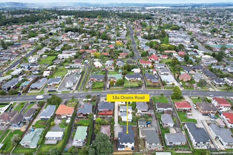 Photo of property in 18a Orams Road, Hillpark, Auckland, 2102