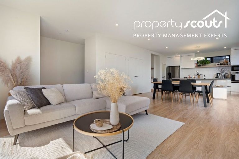 Photo of property in 27b Westgate Drive, Westgate, Auckland, 0614