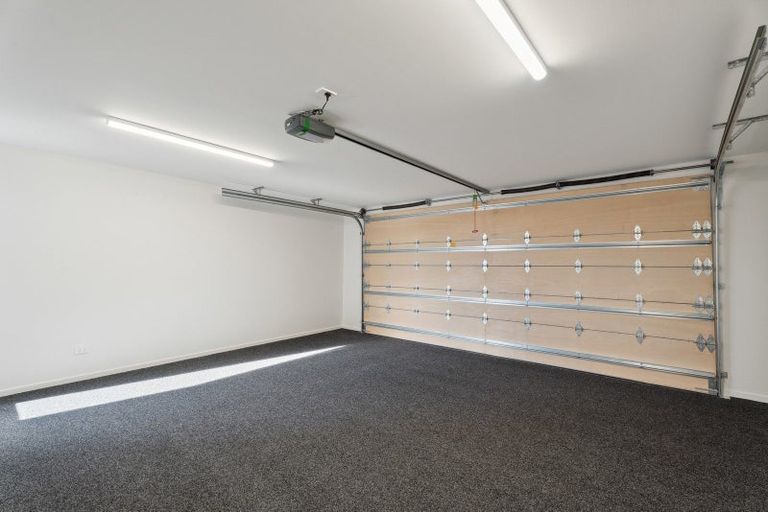 Photo of property in 44 Stackbrae Avenue, Wanaka, 9305