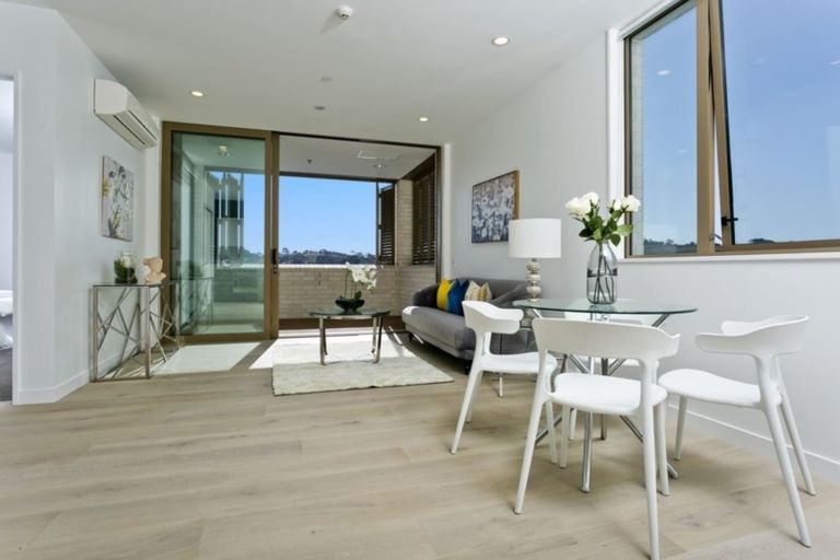 Photo of property in 605/88 Te Oneroa Way, Long Bay, Auckland, 0630