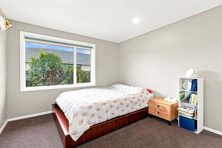 Photo of property in 68 Oakhampton Street, Hornby, Christchurch, 8042