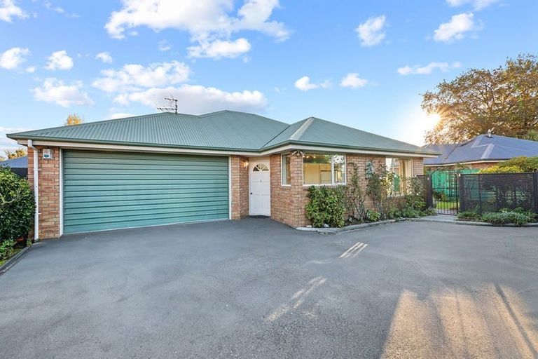 Photo of property in 4 Blair Avenue, Papanui, Christchurch, 8053