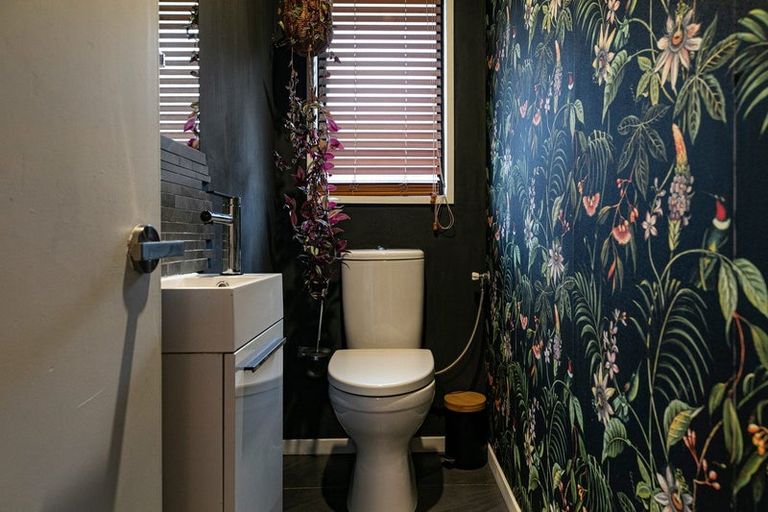 Photo of property in 54 Bills Way, Wanaka, 9305