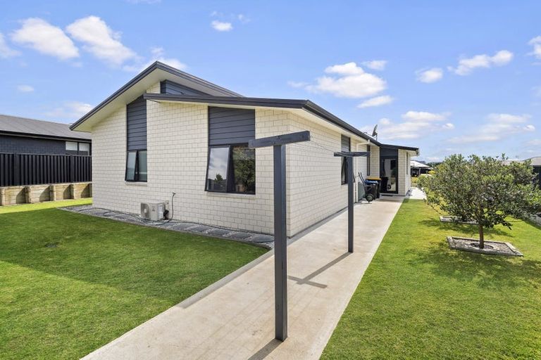 Photo of property in 14 Windermere Drive, Te Awamutu, 3800