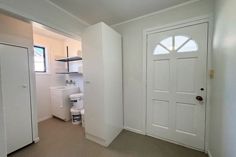 Photo of property in 47 Flat Bush Road, Clover Park, Auckland, 2023