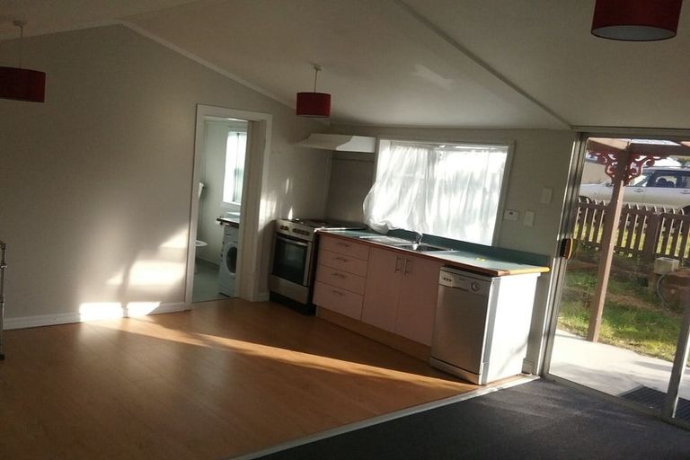 Photo of property in 9 Luke Street, Ocean Grove, Dunedin, 9013