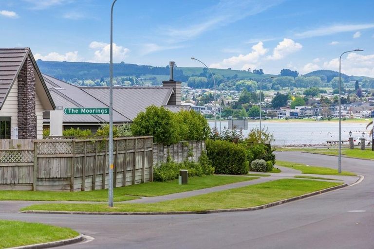 Photo of property in 1/1 The Moorings, Two Mile Bay, Taupo, 3330