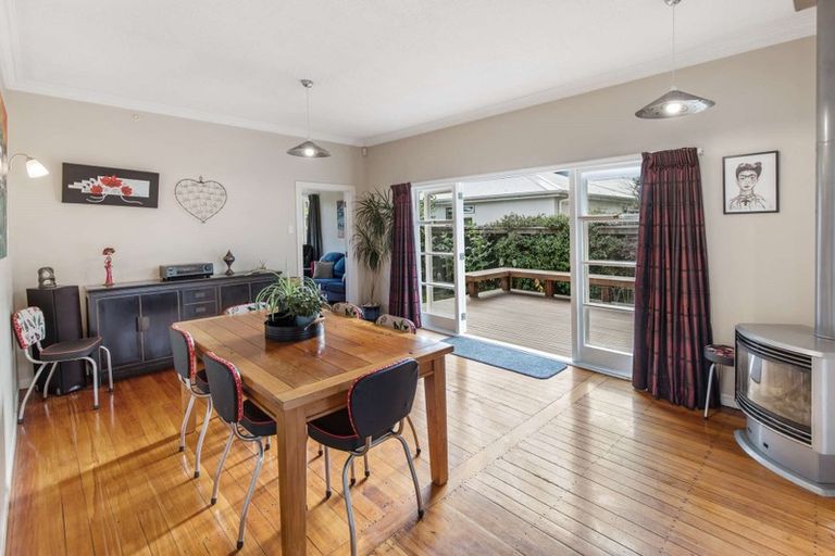 Photo of property in 1 Ngapuhi Street, Saint Johns Hill, Whanganui, 4501
