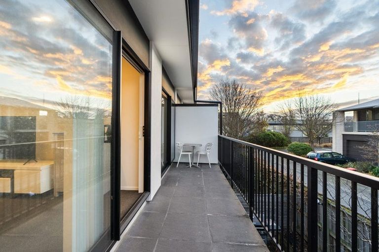 Photo of property in 59 Apsley Drive, Avonhead, Christchurch, 8042