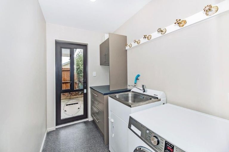 Photo of property in 3 Cassini Place, Leeston, 7632