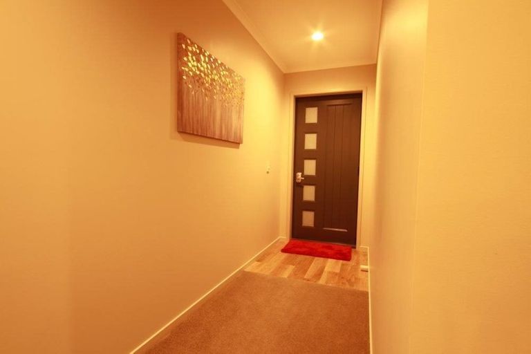 Photo of property in 64 Sunstone Crescent, Brown Owl, Upper Hutt, 5018