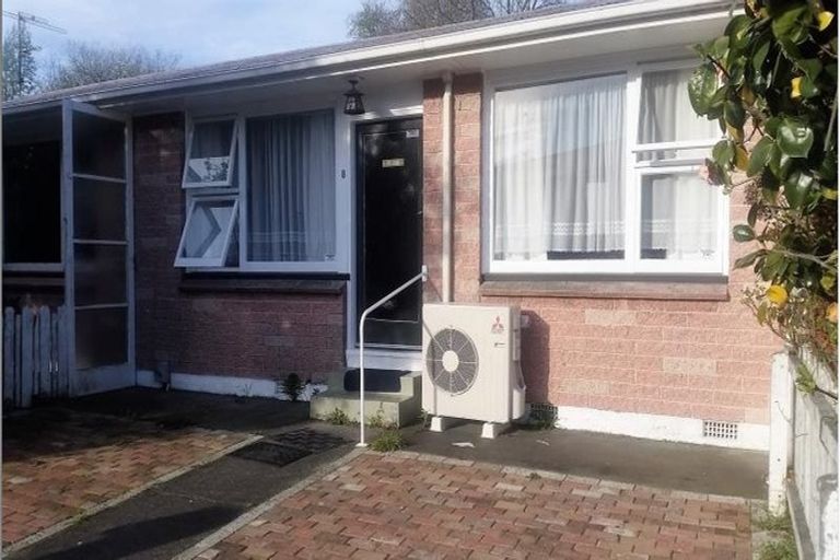 Photo of property in 8 Packe Street, Edgeware, Christchurch, 8013