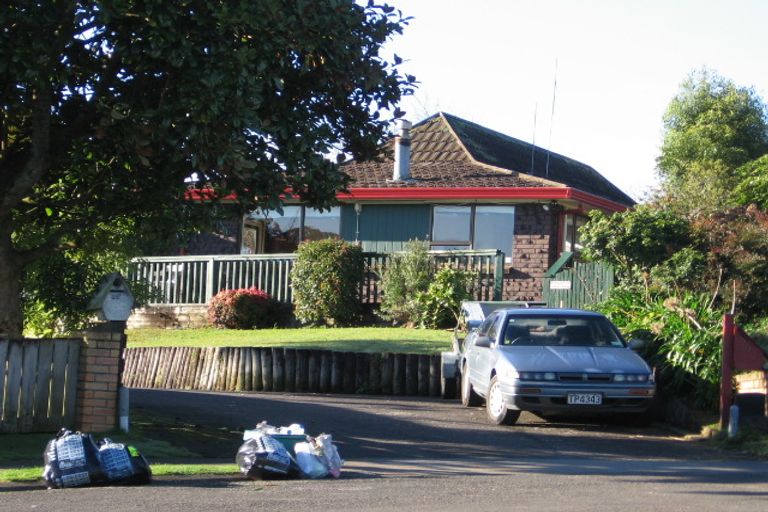 Photo of property in 17 Millar Place, Nawton, Hamilton, 3200