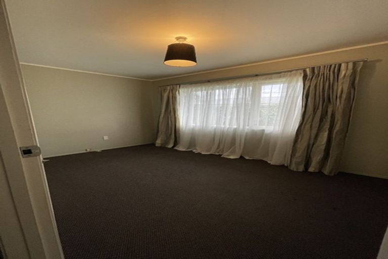 Photo of property in 3 James Place, Opaheke, Papakura, 2113