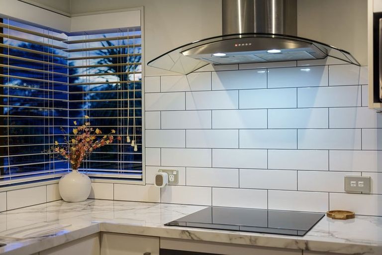 Photo of property in 37 Realm Drive, Paraparaumu, 5032