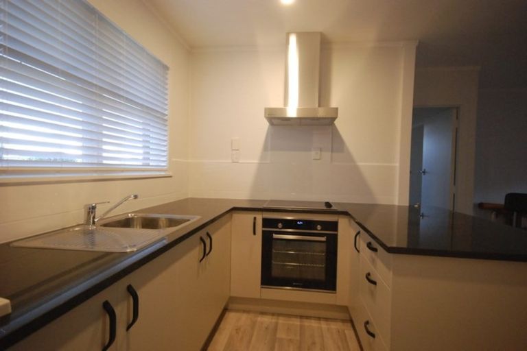 Photo of property in 1/129 Penrose Road, Mount Wellington, Auckland, 1060