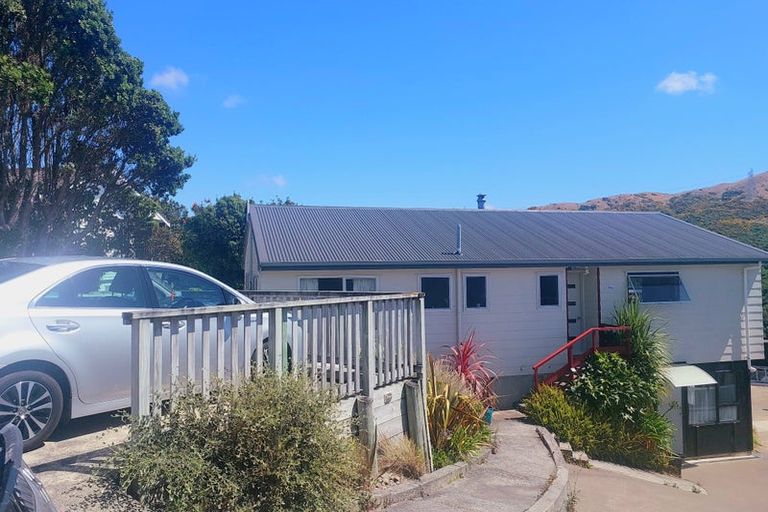 Photo of property in 14a Anaheim Place, Churton Park, Wellington, 6037