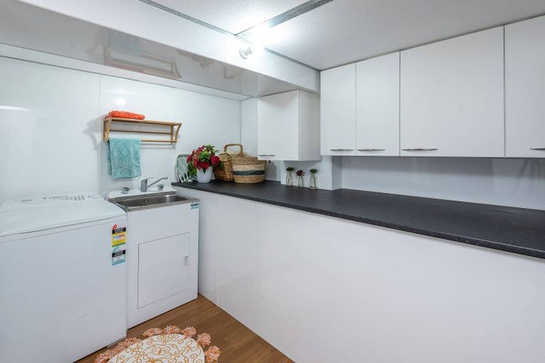 Photo of property in 49 Union Road, Howick, Auckland, 2014