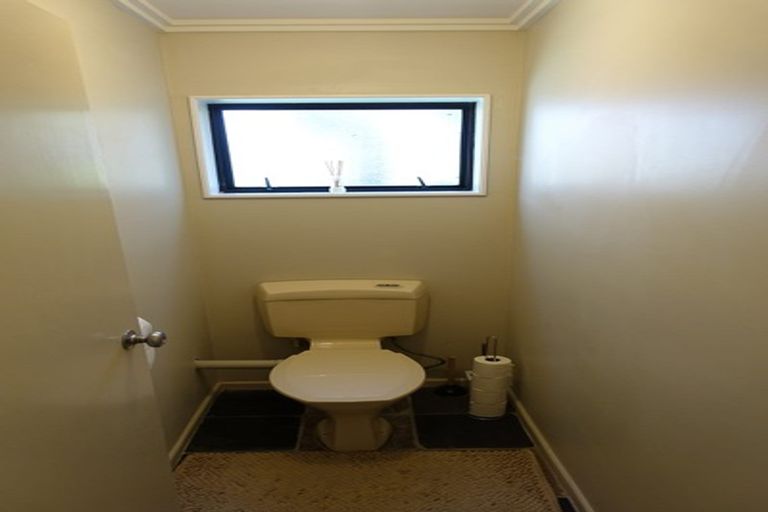 Photo of property in 3 William Pitcher Place, Greenhithe, Auckland, 0632