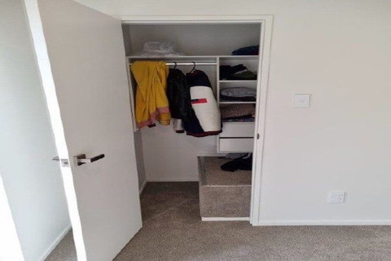 Photo of property in 53 Morihana Close, Glen Eden, Auckland, 0602