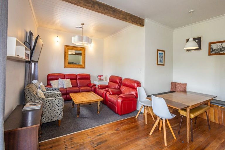 Photo of property in 52 Seddon Street, Raetihi, 4632