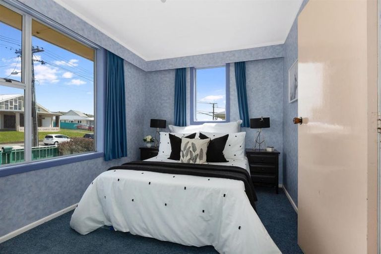 Photo of property in 63 Te Pene Avenue, Titahi Bay, Porirua, 5022