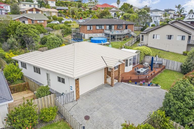 Photo of property in 3 Bluebird Crescent, Unsworth Heights, Auckland, 0632