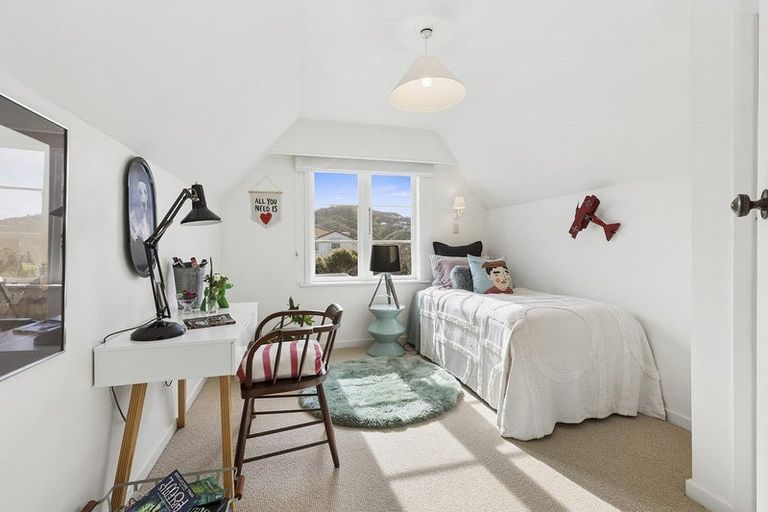 Photo of property in 30 Jubilee Road, Khandallah, Wellington, 6035
