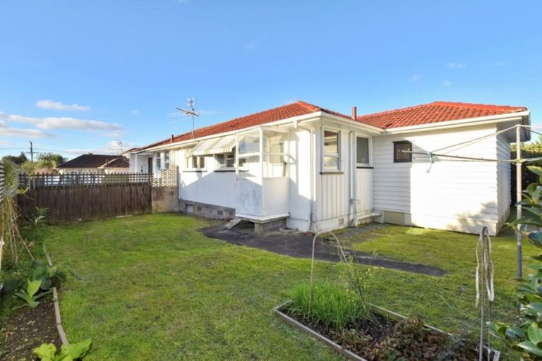 Photo of property in 3/34 Miro Street, New Lynn, Auckland, 0600