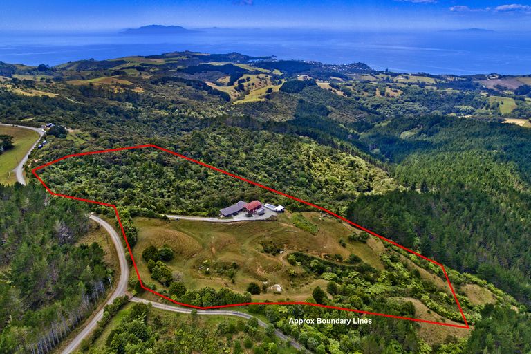 Photo of property in 197 Rodney Road, Whangateau, 0985