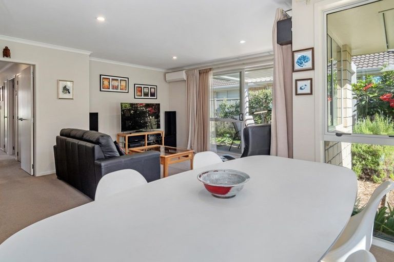 Photo of property in 5 Barossa Way, Brookfield, Tauranga, 3110
