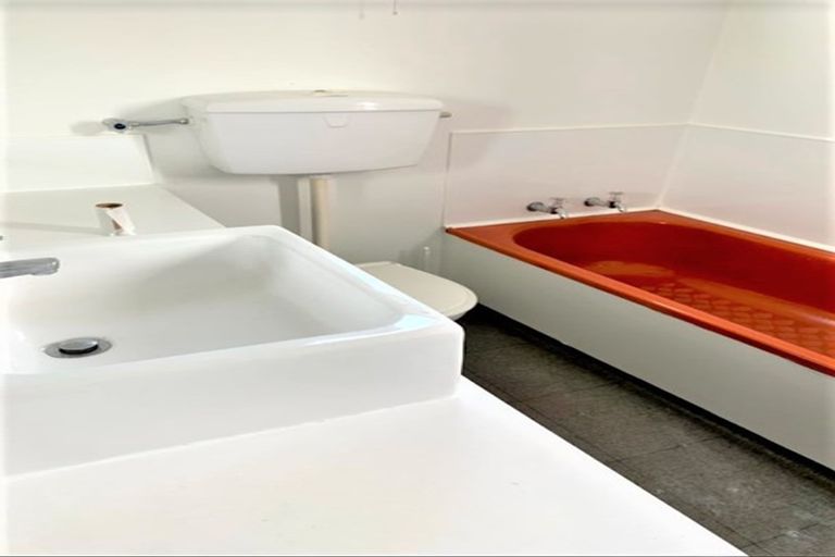 Photo of property in 77 Buckley Road, Southgate, Wellington, 6023