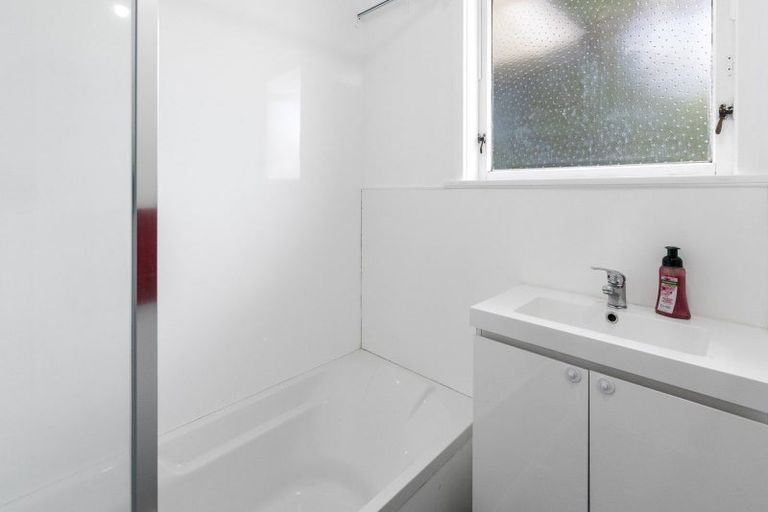 Photo of property in 24 Mahoe Street, Levin, 5510