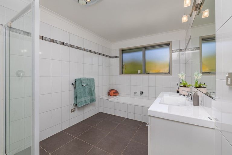 Photo of property in 55 Waitotara Drive, Waipapa, 0230