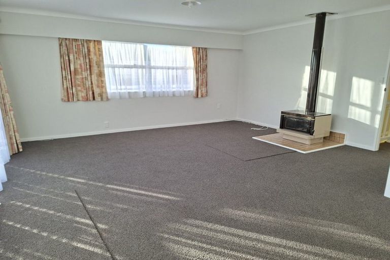 Photo of property in 1/17 Wood Street, Papakura, 2110