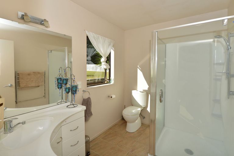 Photo of property in 16 Balmacewan Drive, Te Kamo, Whangarei, 0112