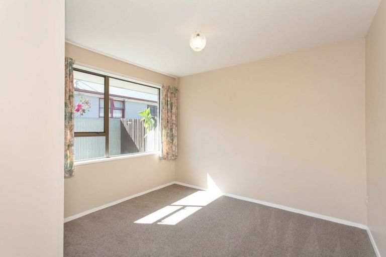 Photo of property in 1/13 Main South Road, Sockburn, Christchurch, 8042