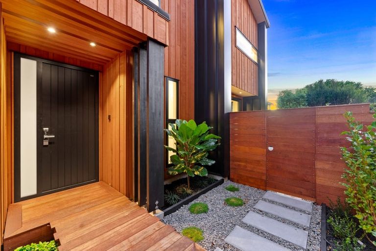 Photo of property in 7a Crete Avenue, Milford, Auckland, 0620