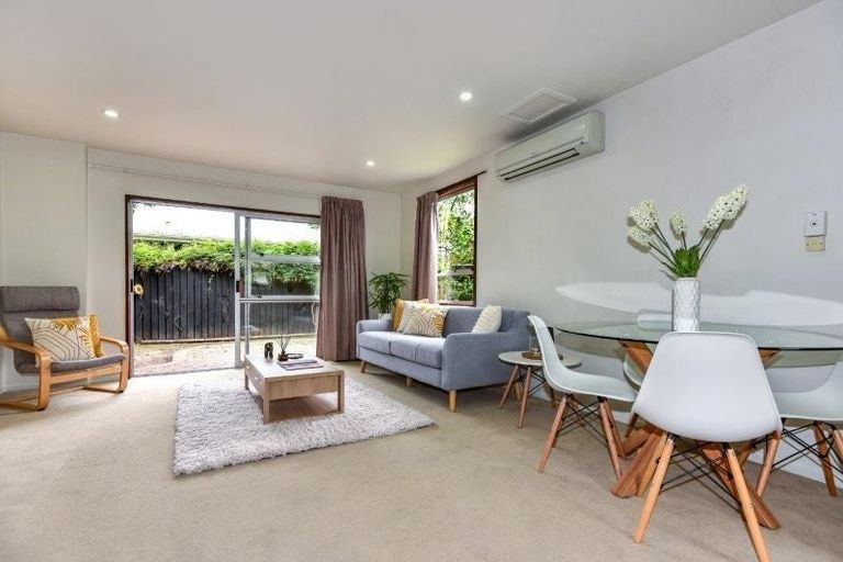 Photo of property in 3/123 Clarence Street, Riccarton, Christchurch, 8011