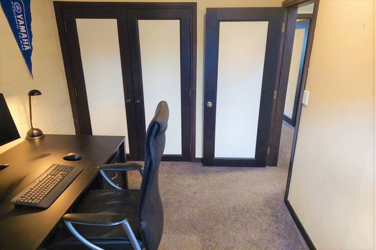 Photo of property in 13/10 Pitarua Street, Thorndon, Wellington, 6011