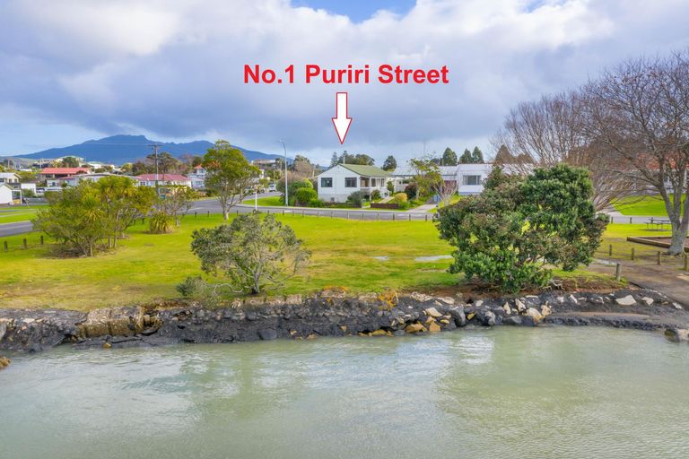 Photo of property in 1 Puriri Street, Raglan, 3225