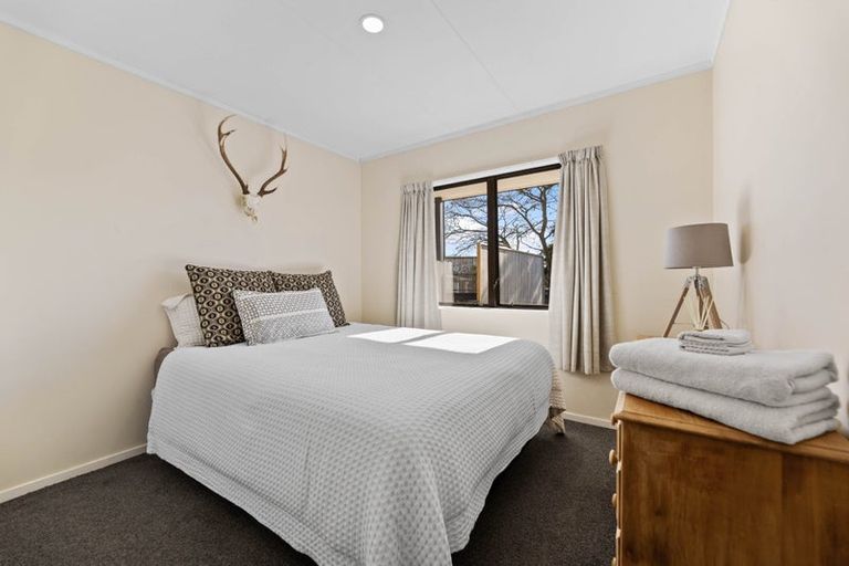 Photo of property in 17 Kiddle Drive, Hilltop, Taupo, 3330