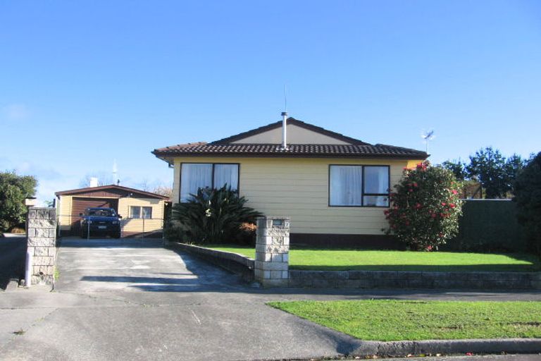 Photo of property in 9 Pluto Place, Milson, Palmerston North, 4414