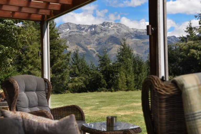 Photo of property in 41 Precipice Lane, Glenorchy, 9372