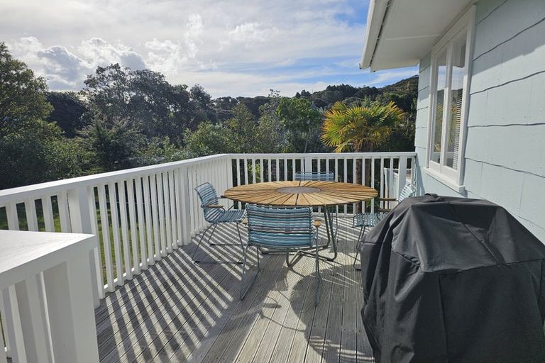Photo of property in 4 Riverview Road, Cooks Beach, Whitianga, 3591