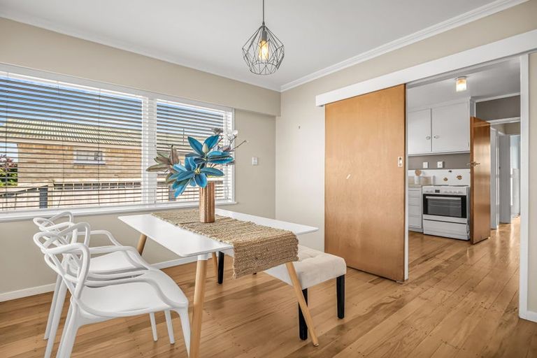 Photo of property in 1 Kingsley Street, St Andrews, Hamilton, 3200