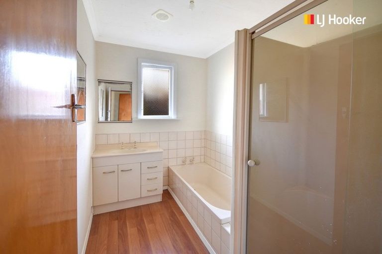 Photo of property in 36 Glen Road, Mornington, Dunedin, 9011